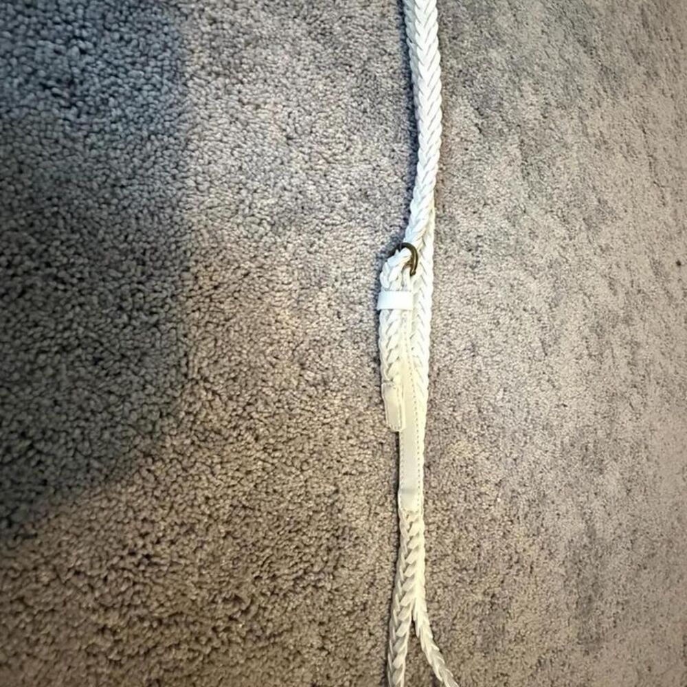 Source-unknown Women's White and Cream Belt